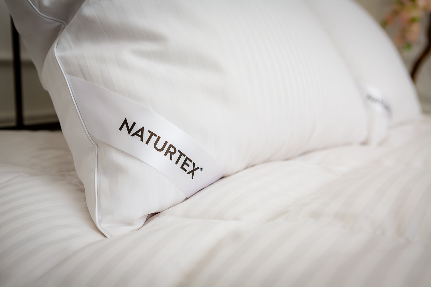 Naturtex Budapest Collection Hungarian Goose Down Pillow